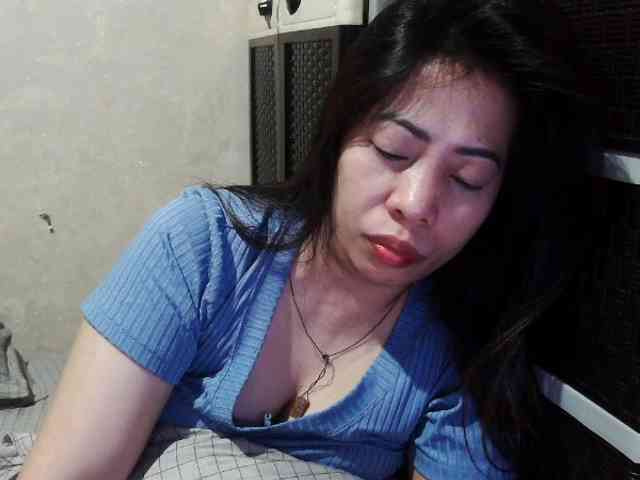 Cassiee webcam