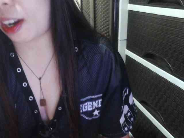 Cassiee webcam