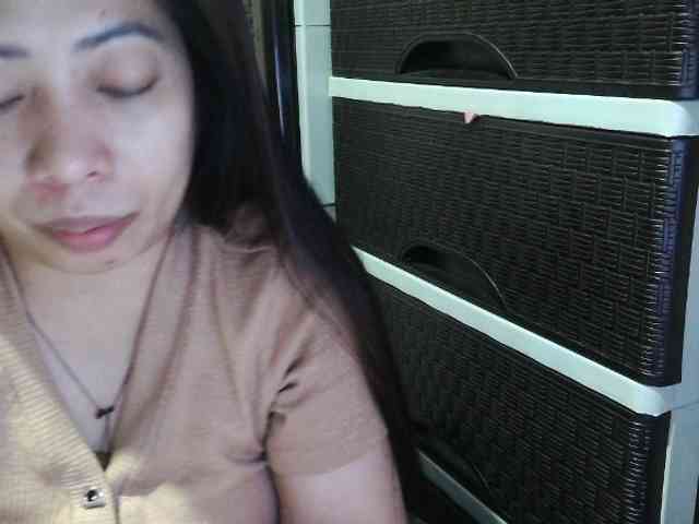 Cassiee webcam