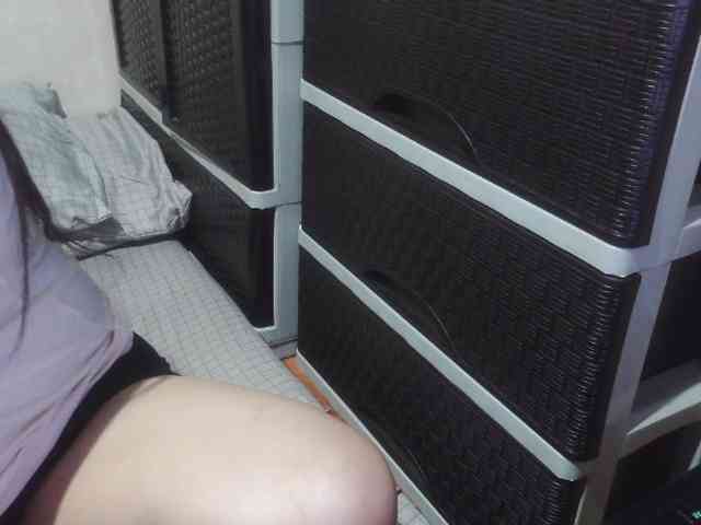 Cassiee webcam