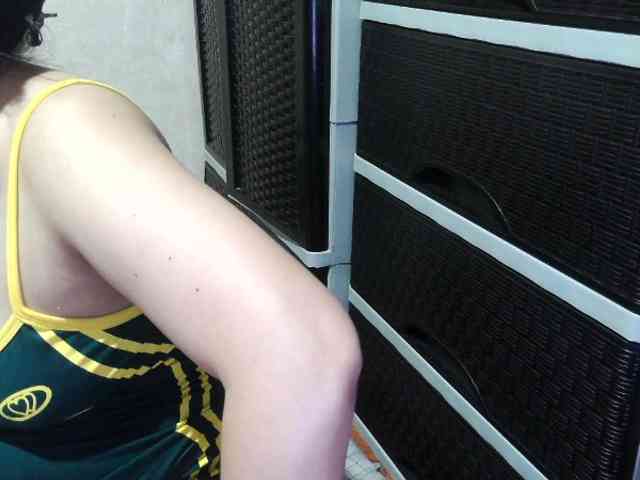 Cassiee webcam