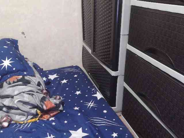 Cassiee webcam