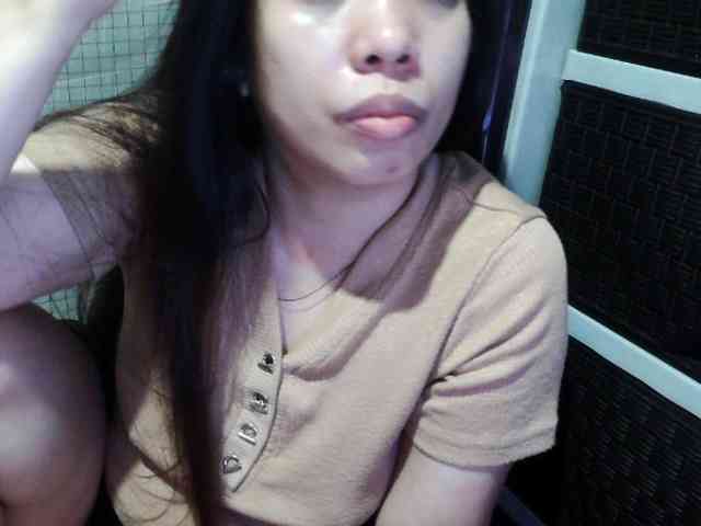 Cassiee webcam