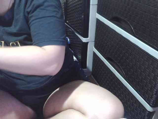 Cassiee webcam