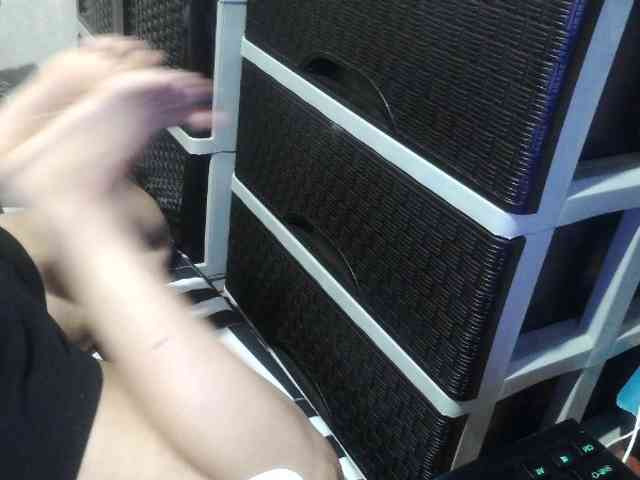 Cassiee webcam