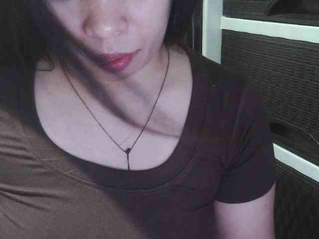 Cassiee webcam