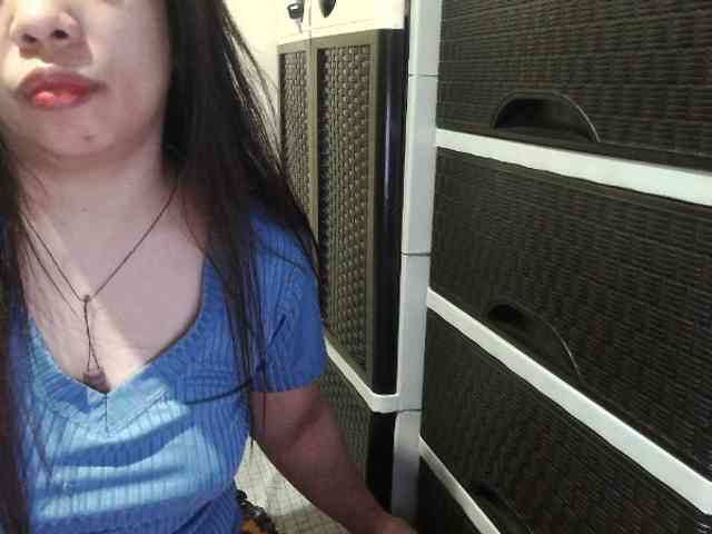Cassiee webcam
