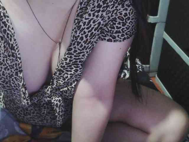 Cassiee webcam