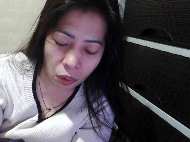 Cassiee webcam