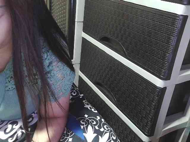 Cassiee webcam