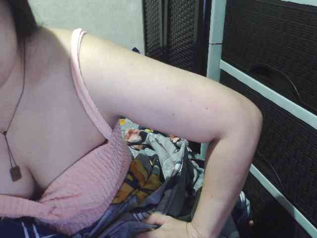 Cassiee webcam