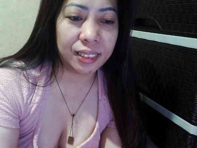 Cassiee webcam