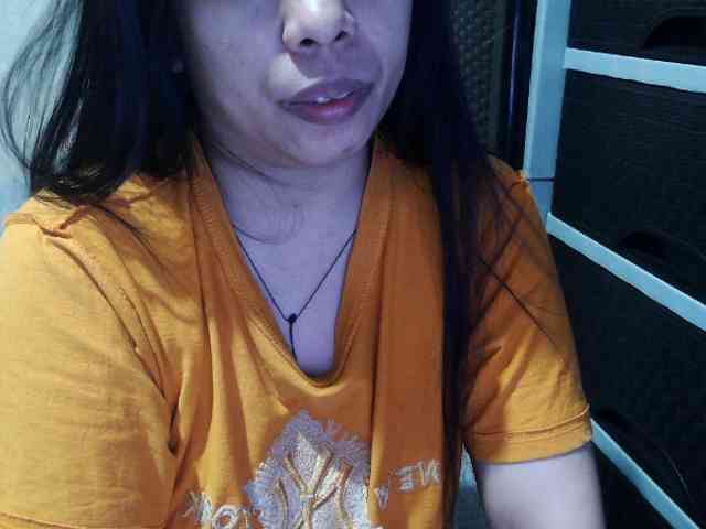 Cassiee webcam
