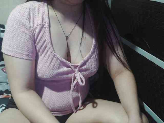 Cassiee webcam