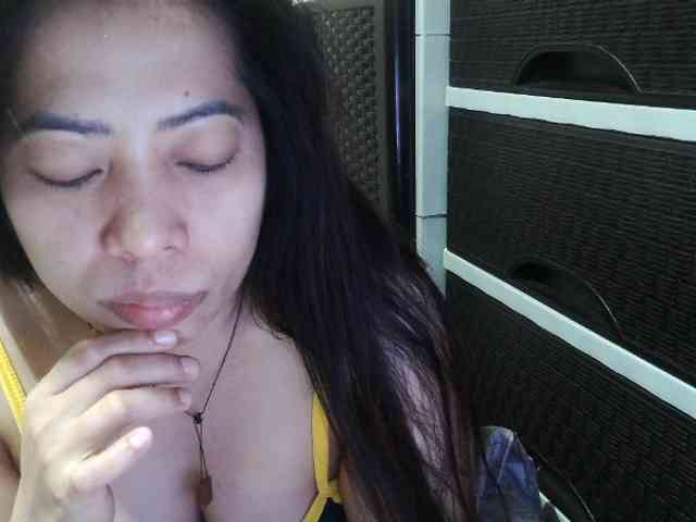 Cassiee webcam