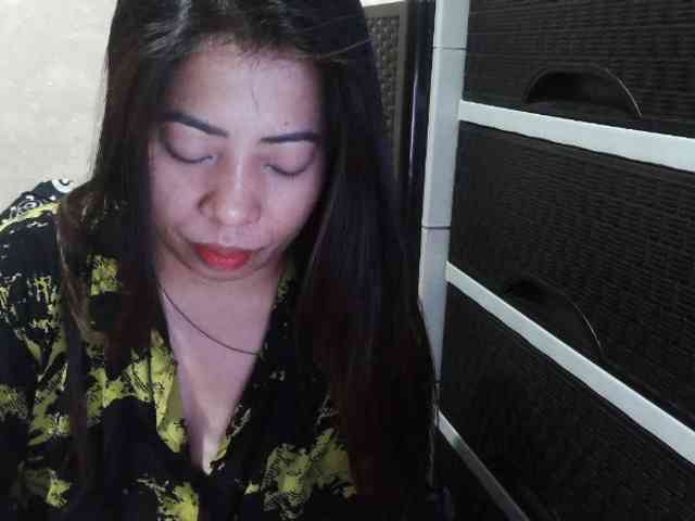 Cassiee webcam