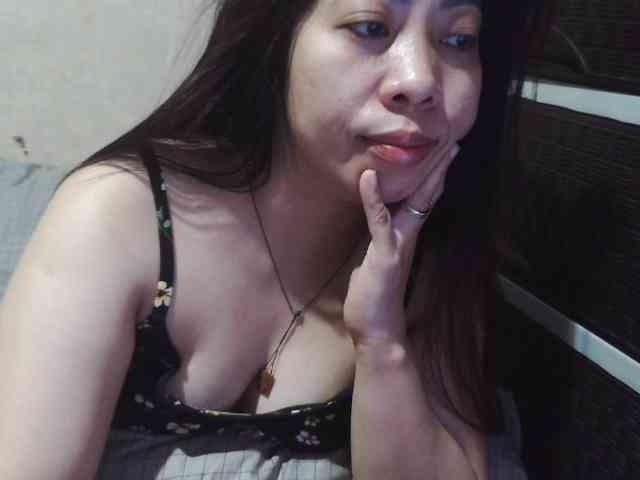 Cassiee webcam