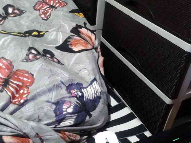 Cassiee webcam