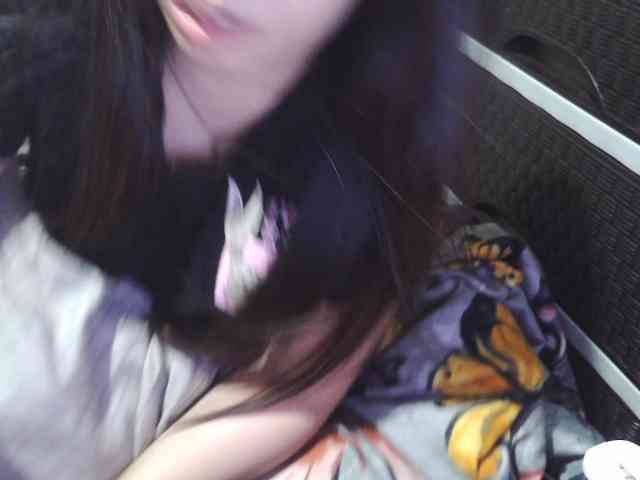 Cassiee webcam