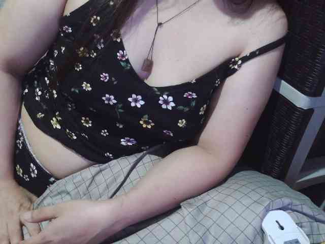 Cassiee webcam