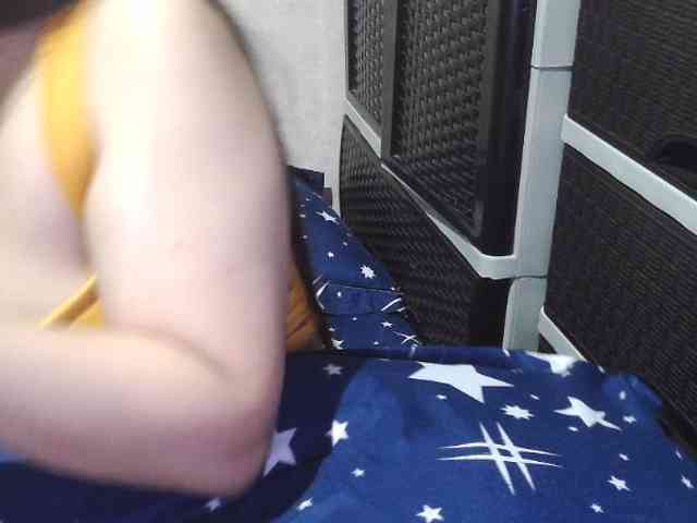 Cassiee webcam
