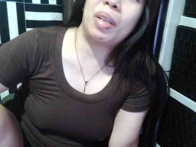 Cassiee webcam