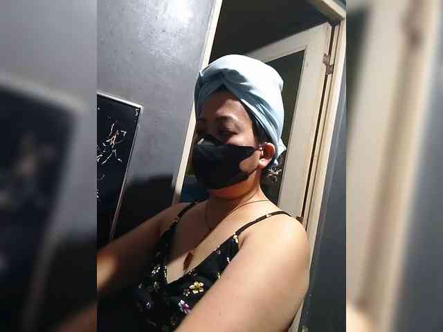 Cassiee webcam