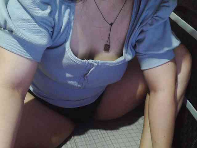 Cassiee webcam