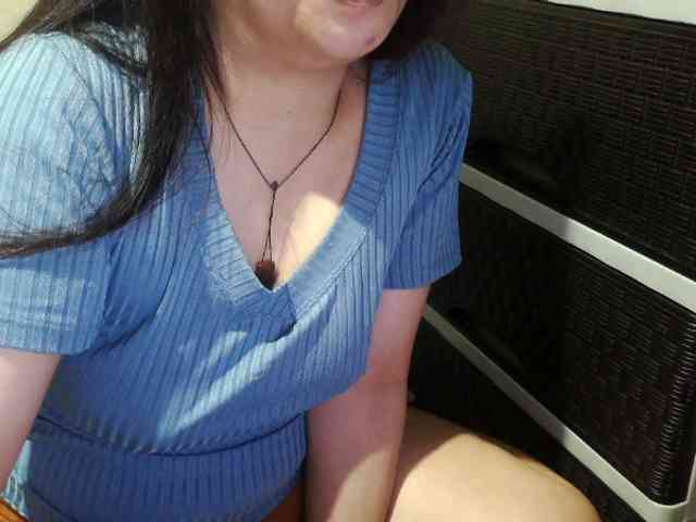 Cassiee webcam