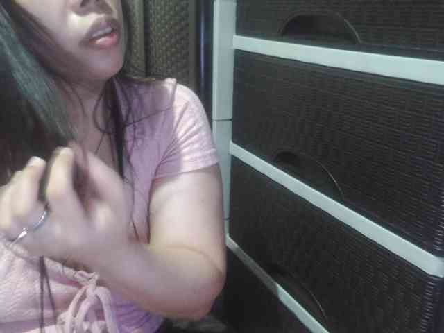 Cassiee webcam