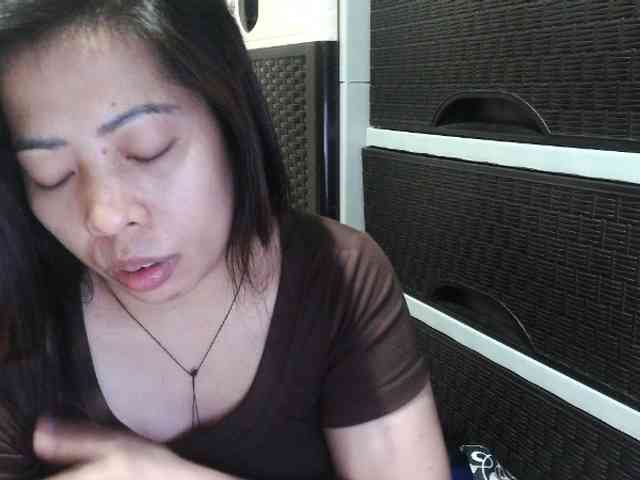 Cassiee webcam
