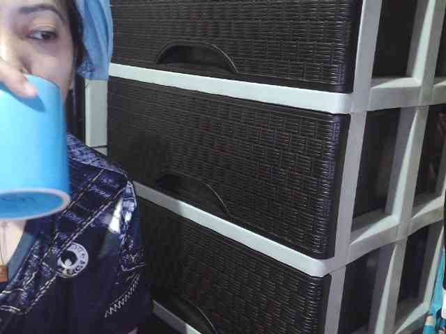 Cassiee webcam