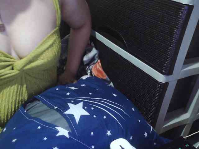 Cassiee webcam