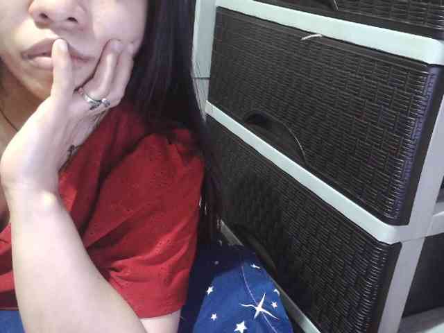 Cassiee webcam