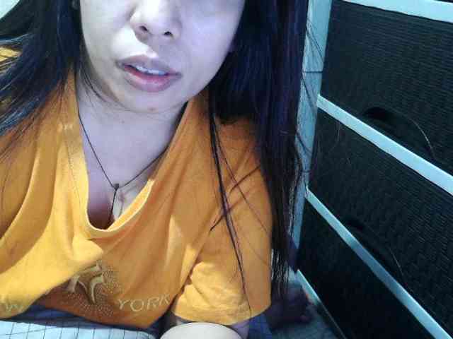 Cassiee webcam