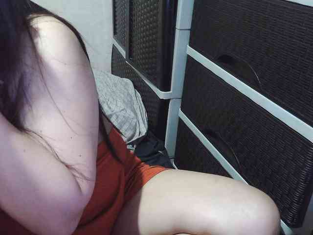 Cassiee webcam