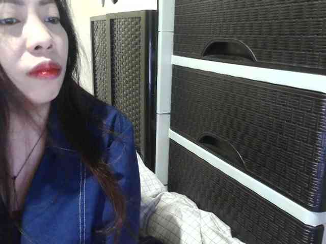 Cassiee webcam