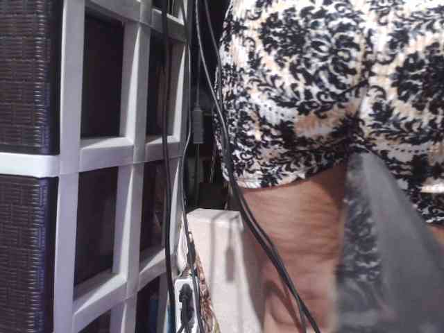 Cassiee webcam