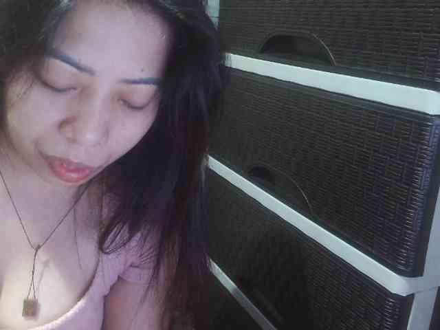 Cassiee webcam