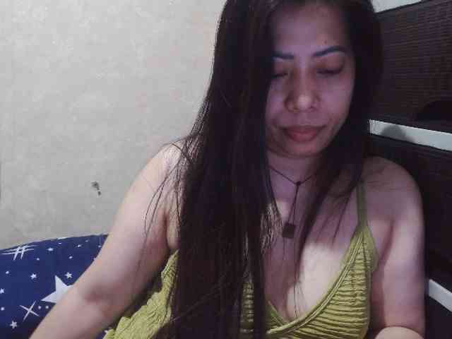 Cassiee webcam