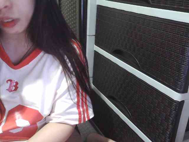 Cassiee webcam