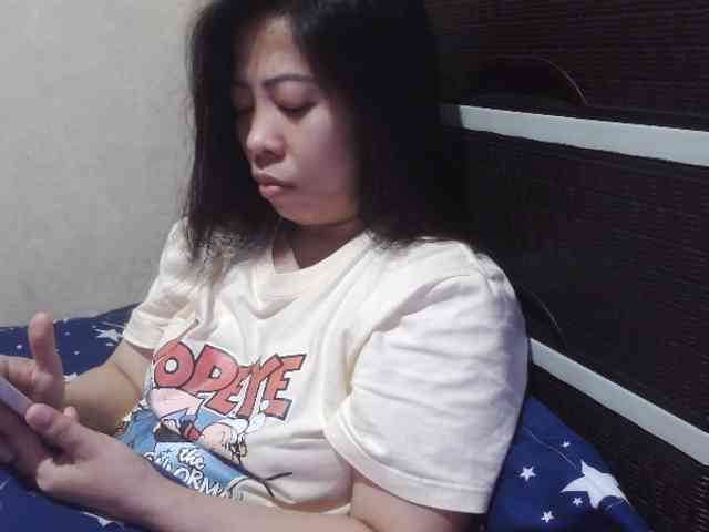 Cassiee webcam