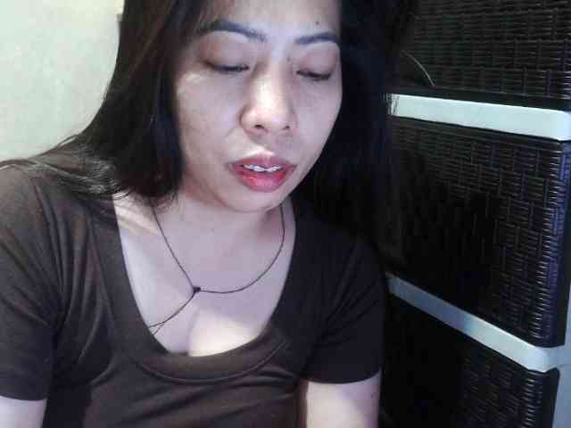 Cassiee webcam
