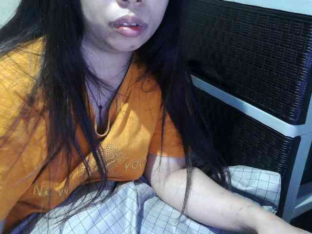 Cassiee webcam