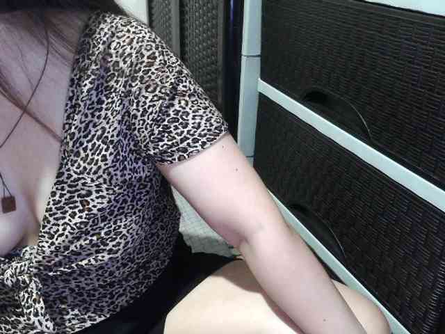 Cassiee webcam