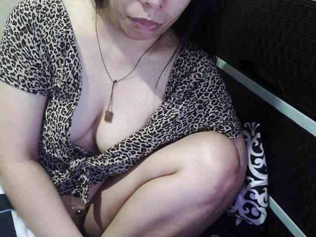 Cassiee webcam