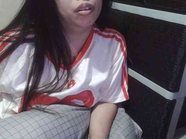 Cassiee webcam