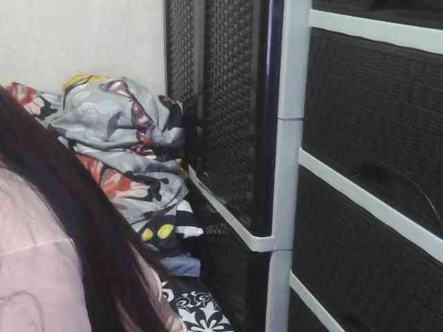 Cassiee webcam