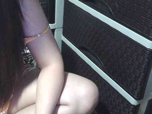Cassiee webcam