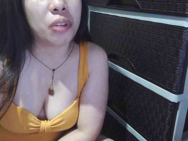 Cassiee webcam